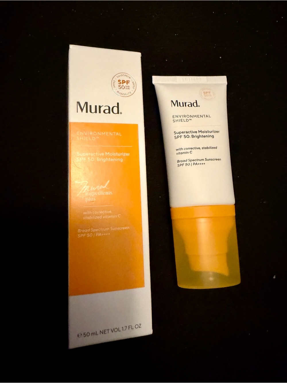 Murad Superactive Brightening Moisturizer SPF 50 with Vitamin C - NEW